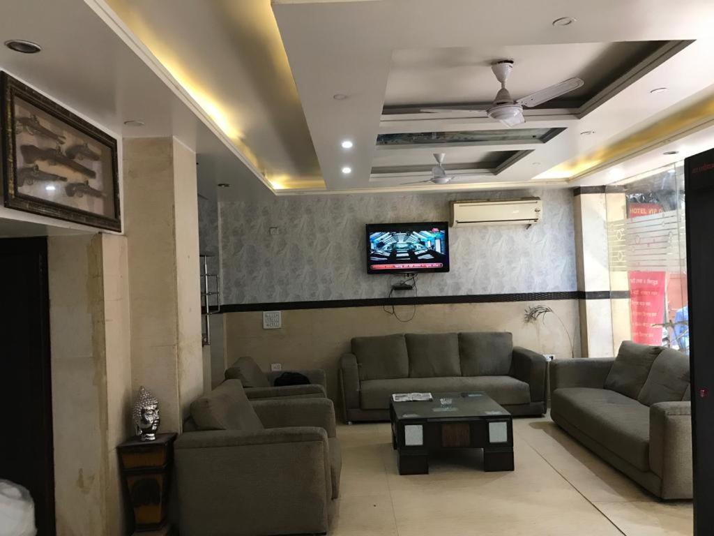 Adb Rooms Udhav Palace نيودلهي المظهر الخارجي الصورة