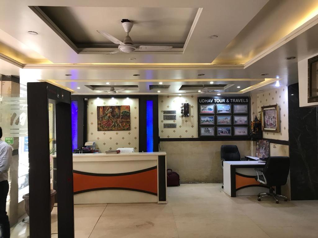 Adb Rooms Udhav Palace نيودلهي المظهر الخارجي الصورة