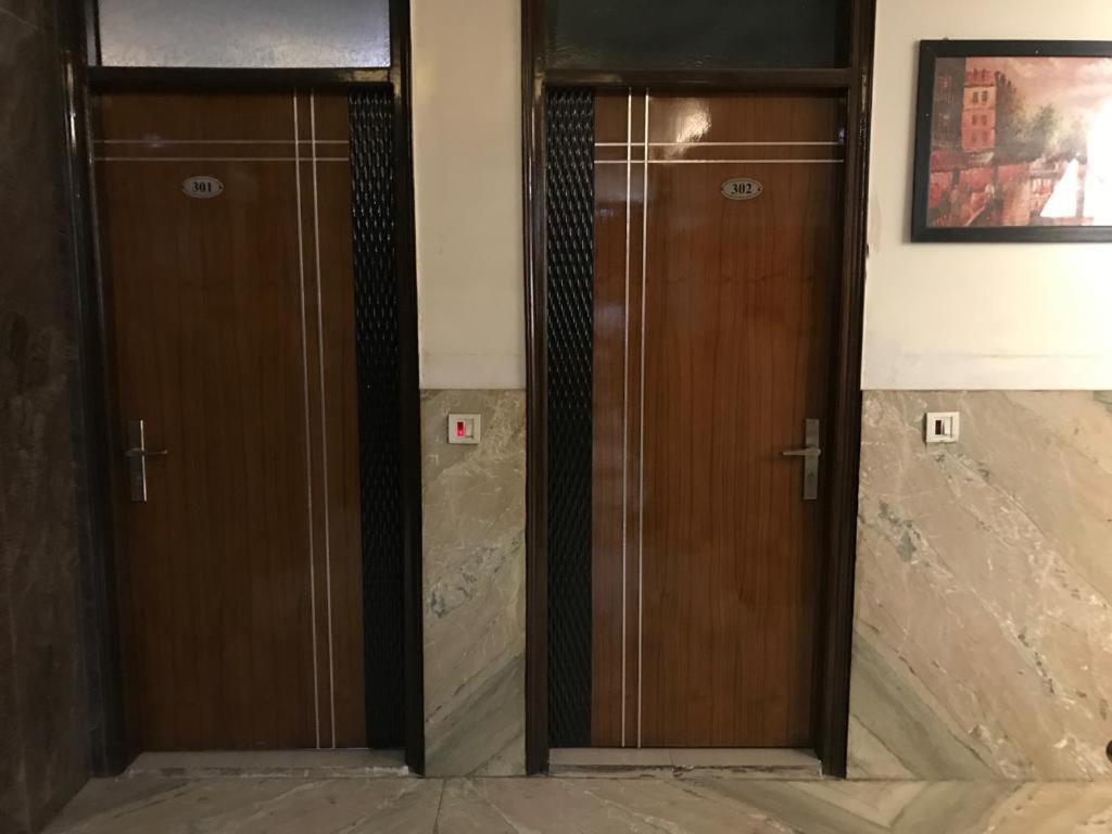 Adb Rooms Udhav Palace نيودلهي المظهر الخارجي الصورة