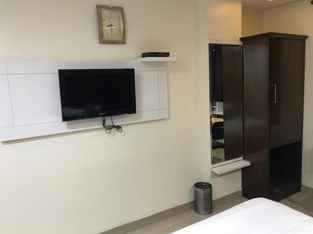 Adb Rooms Udhav Palace نيودلهي المظهر الخارجي الصورة